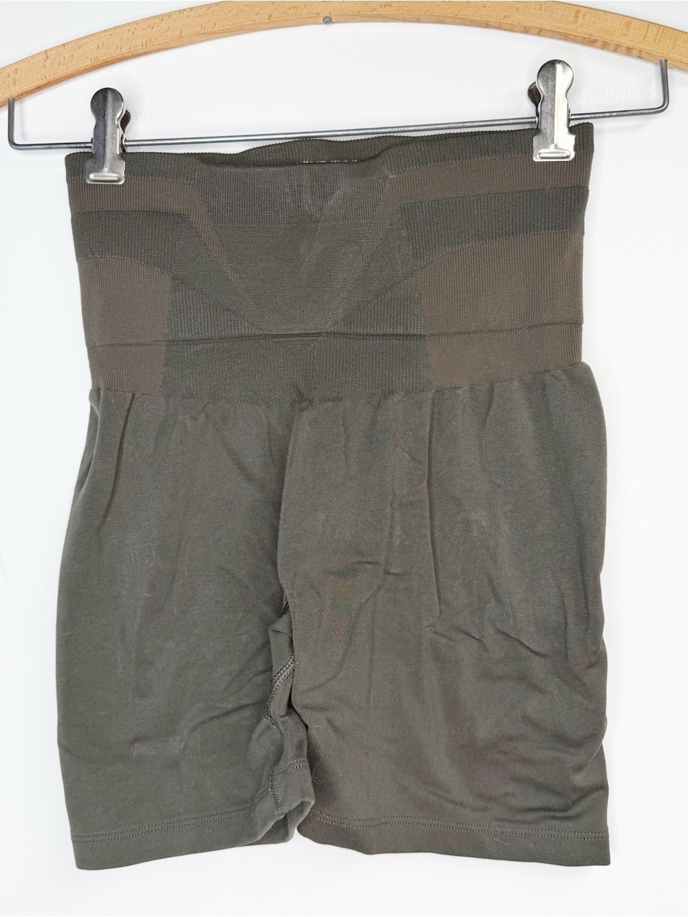 Gymshark Army Green Seamless Butt Scrunch Bike Shorts Athletic Small